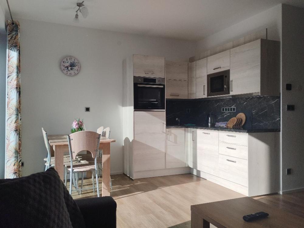 Apartman Dasa Frymburk Exterior foto