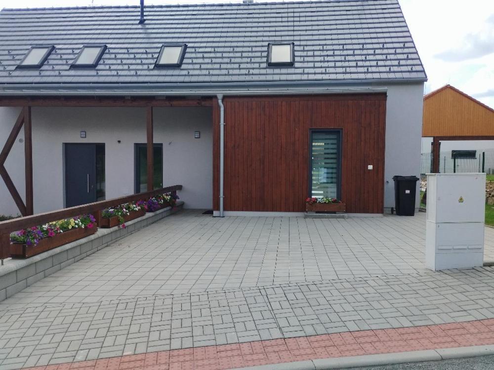 Apartman Dasa Frymburk Exterior foto