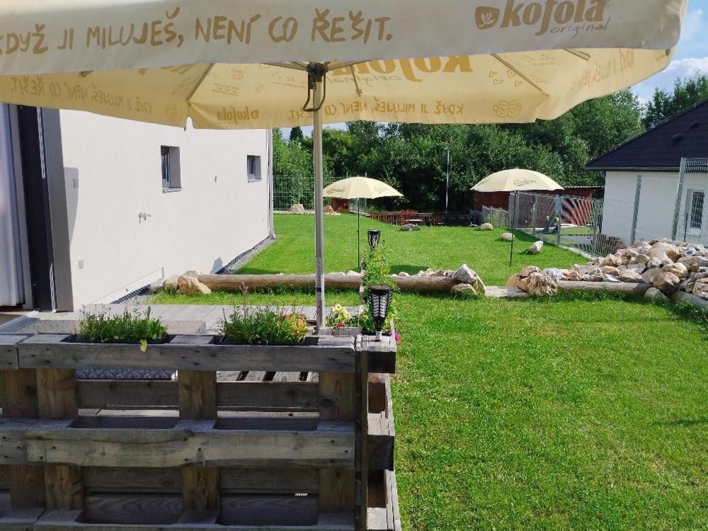 Apartman Dasa Frymburk Exterior foto