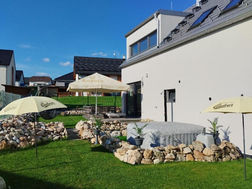 Apartman Dasa Frymburk Exterior foto